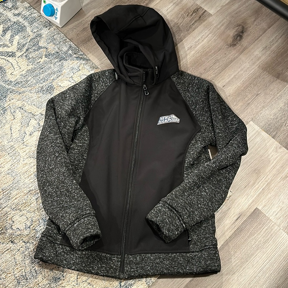 UNH university of New Hampshire  jacket